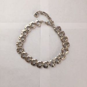 Uno de 50 Chain link choker